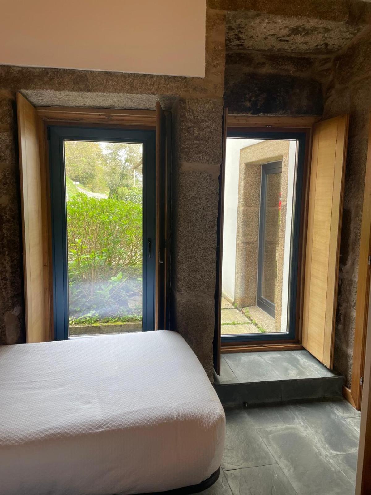 A Ribeira Do Tambre Guest House Troitosende Exterior photo