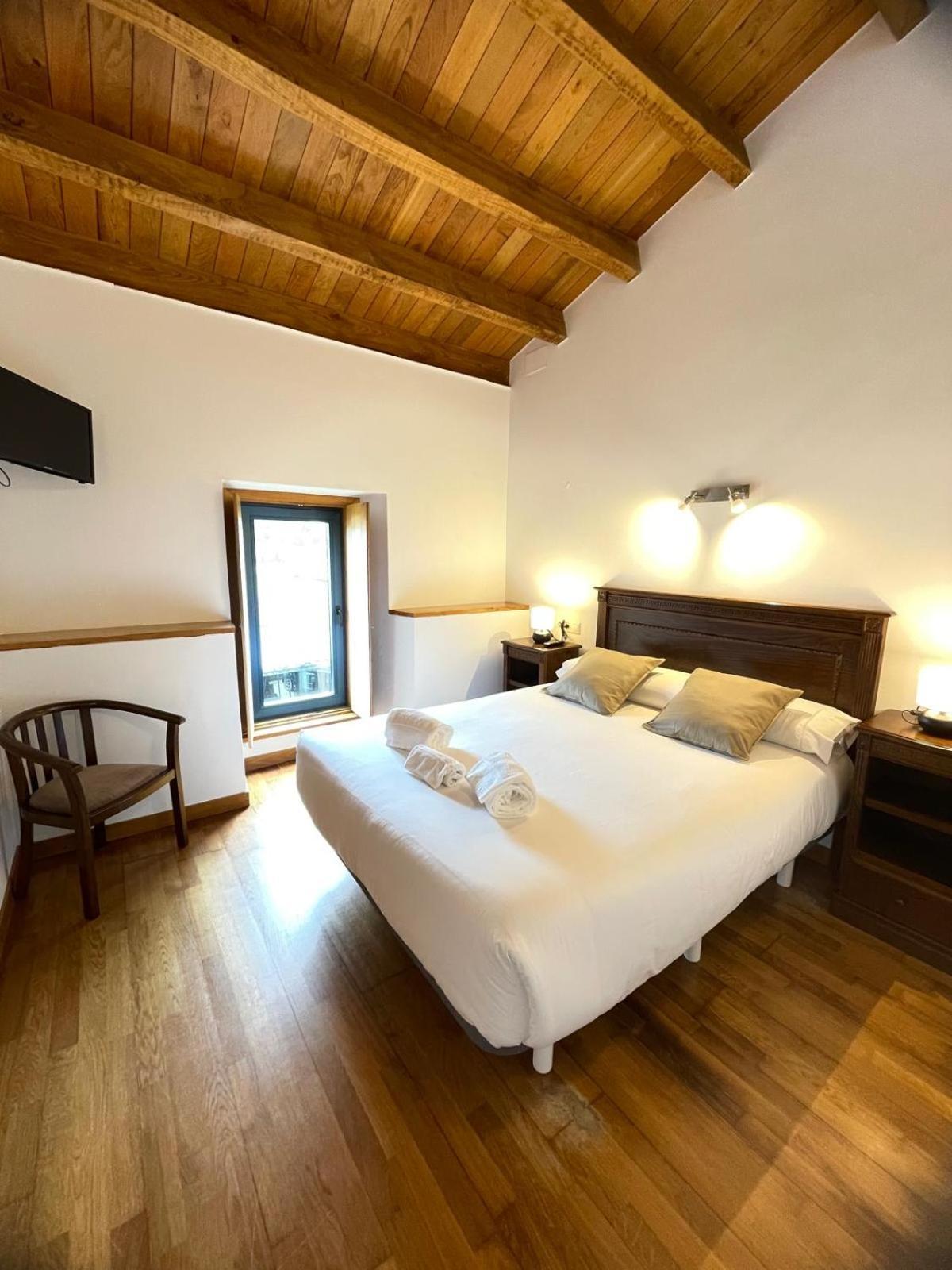 A Ribeira Do Tambre Guest House Troitosende Exterior photo